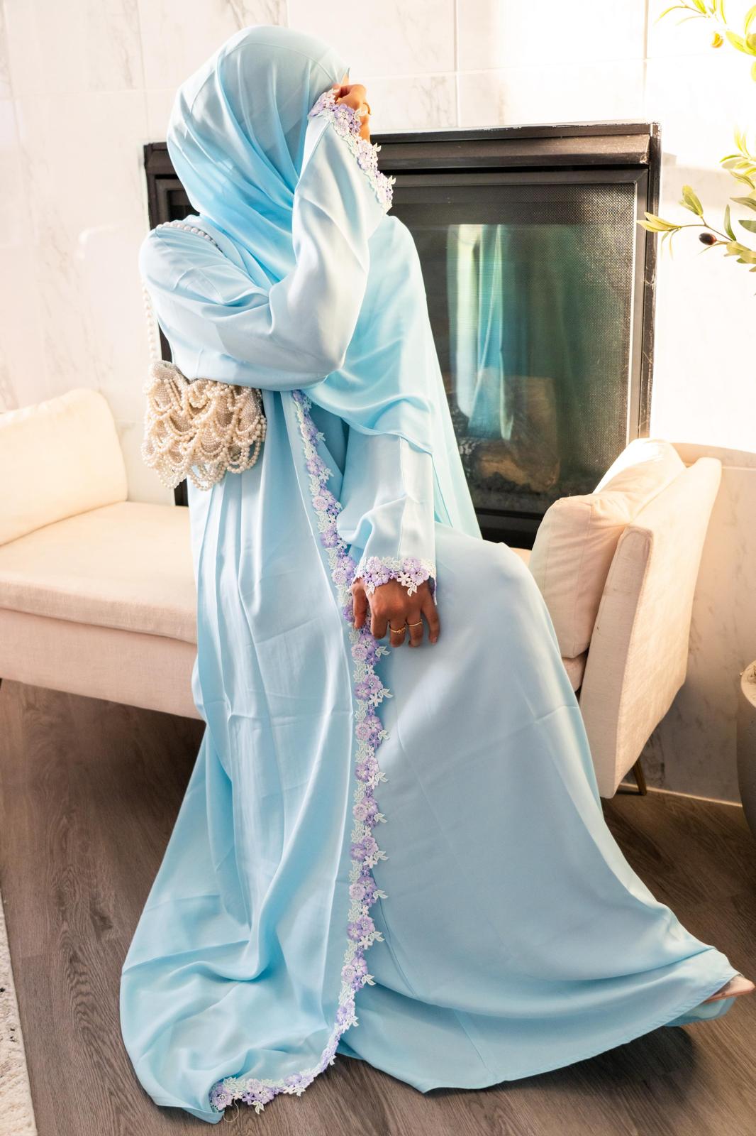 The Rania Floral Lace Set | Sky Blue